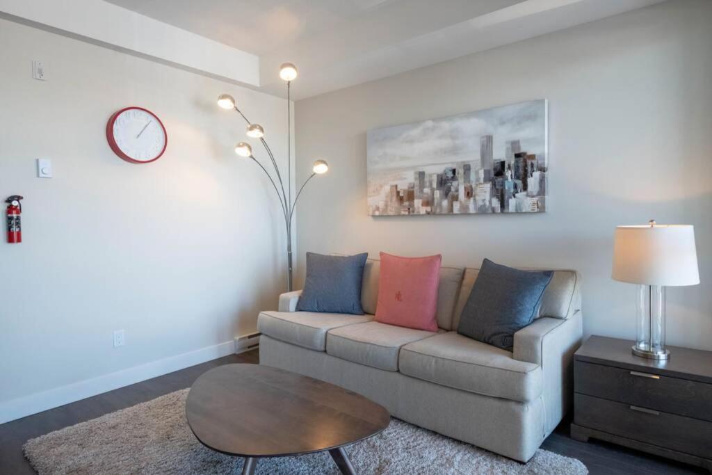 Clean 4Th Floor 1 Bedroom Apt In Old Town China Town Victoria Exterior foto